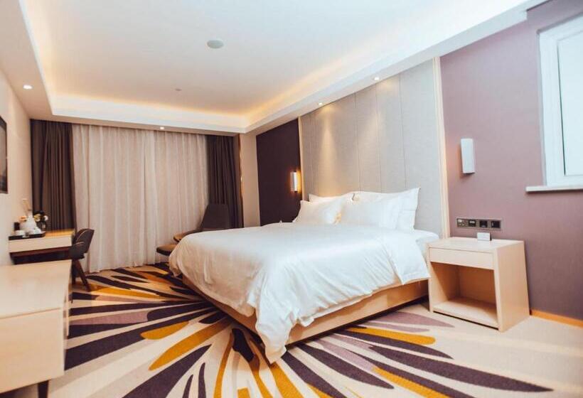 Lavande Hotel Suzhou High Speed Rail North Station