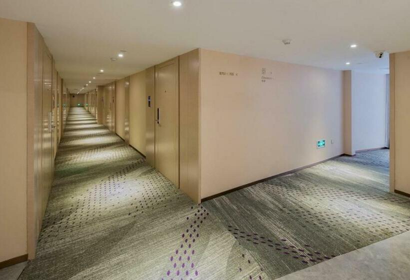 Lavande Hotels·guangzhou Jingxi Southern Hospital Metro Station