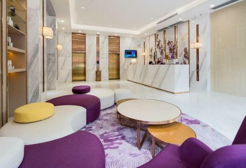 Lavande Hotels·guangzhou Jingxi Southern Hospital Metro Station