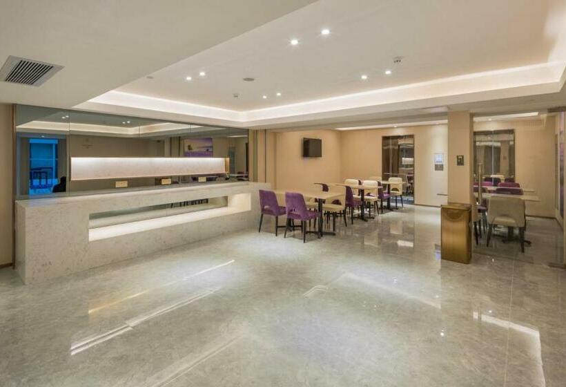 Lavande Hotels·guangzhou Jingxi Southern Hospital Metro Station