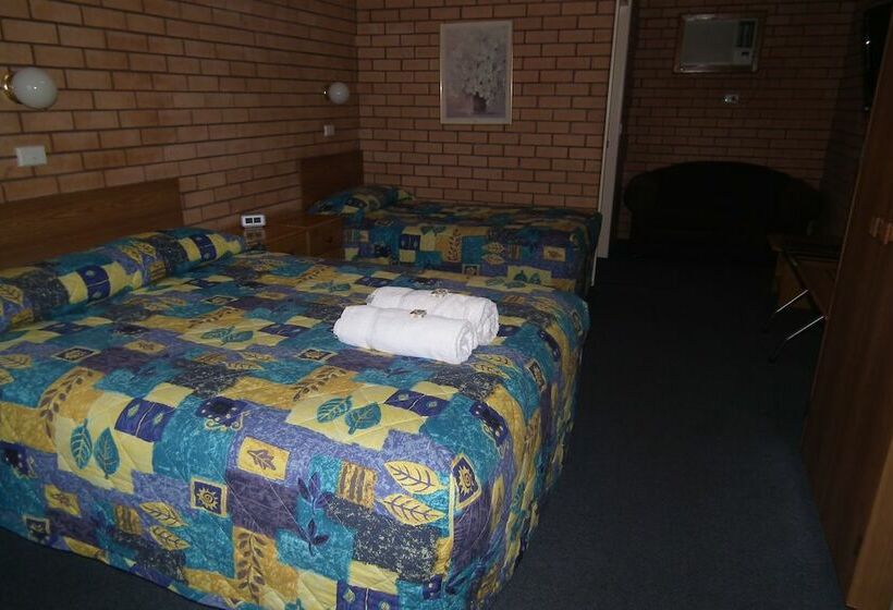 מוטל Bega Southtown Motor Inn