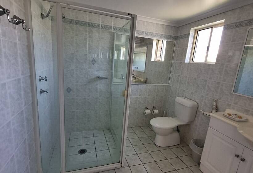 汽车旅馆  Cardiff Motor Inn