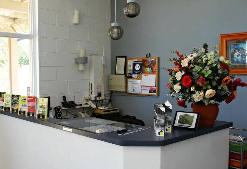 مُتل Renmark Motor Inn