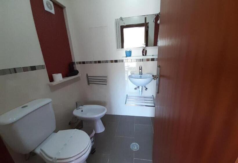 پانسیون Alojamento Rita