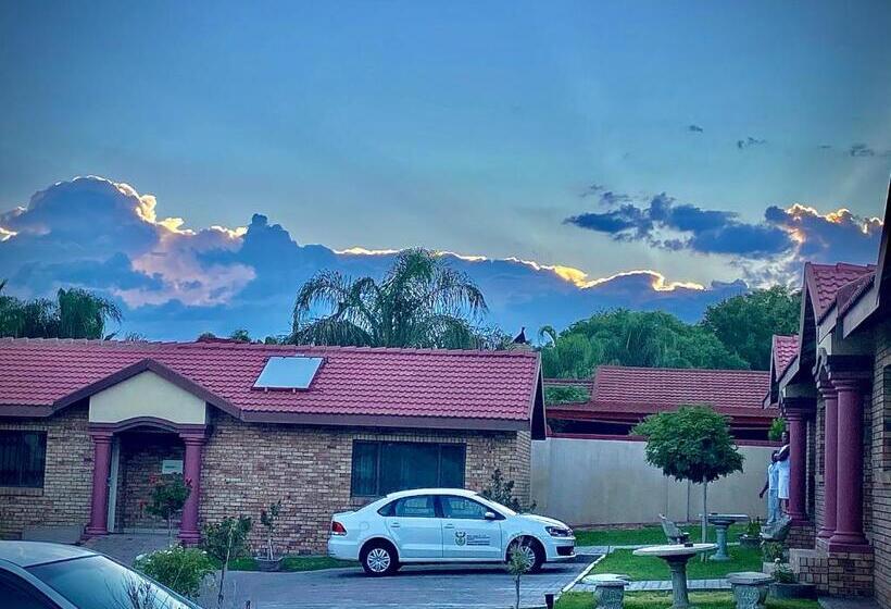 Пансион Casa Calida Guest House