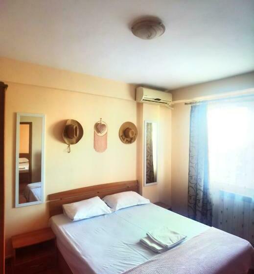 بنسيون Casa Laura