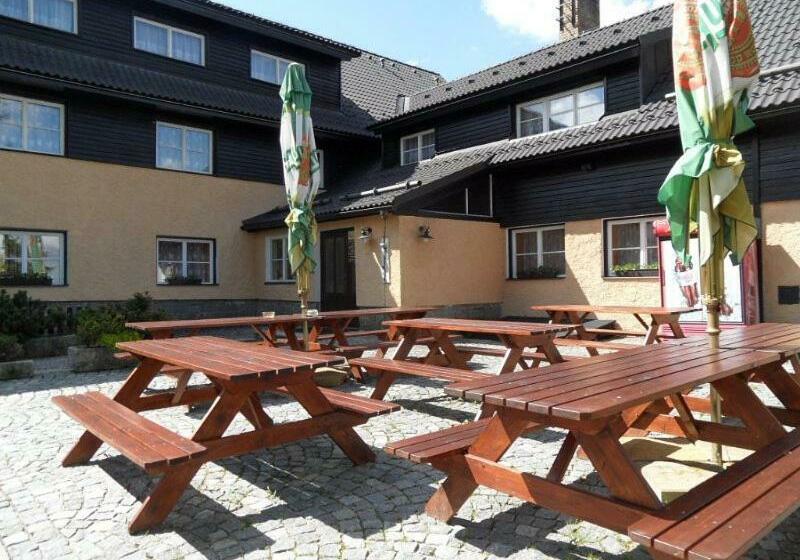 膳宿费 Horská Chata Cihelny