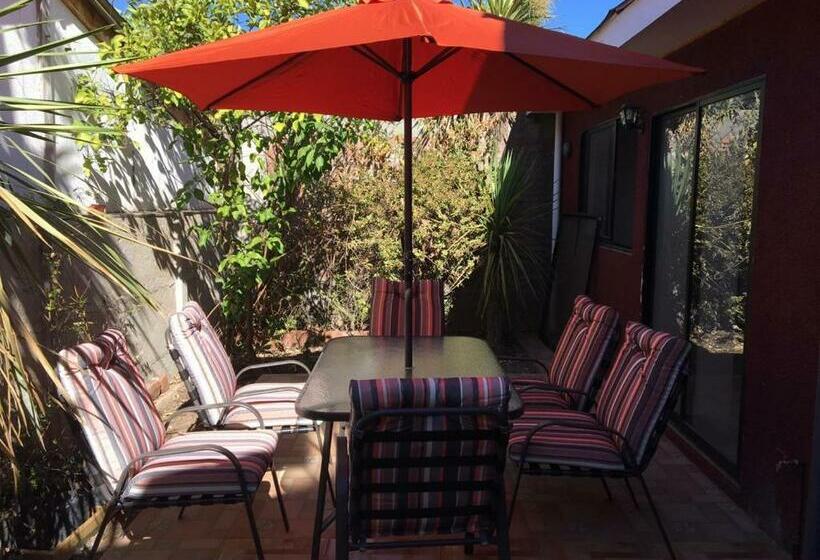 פנסיון Hostal Cauquenes