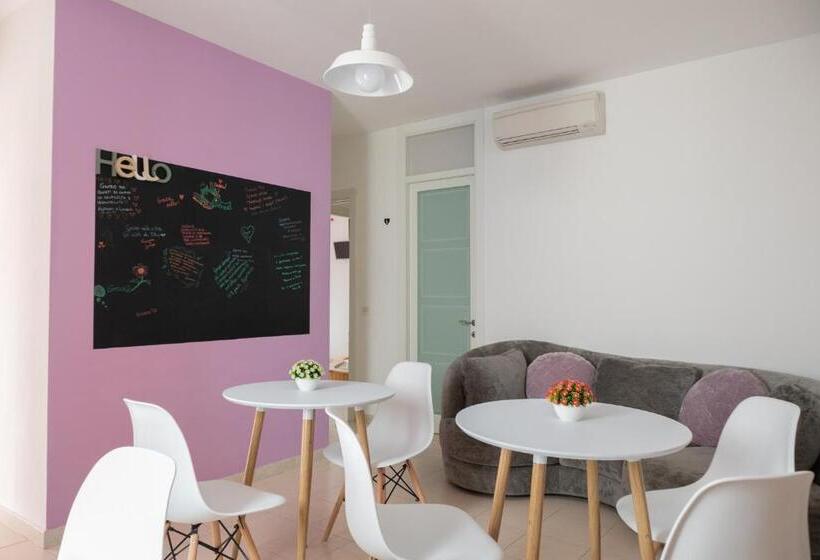 بنسيون Intra Rooms