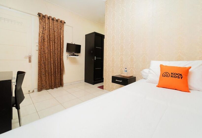 ペンション Koolkost Syariah Near Teraskota Bsd