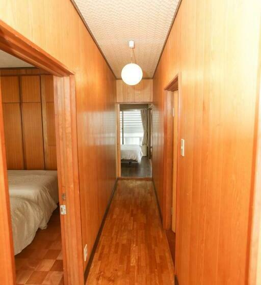 بنسيون Lazyhouse 別邸