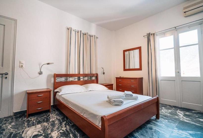 פנסיון Meropi Rooms