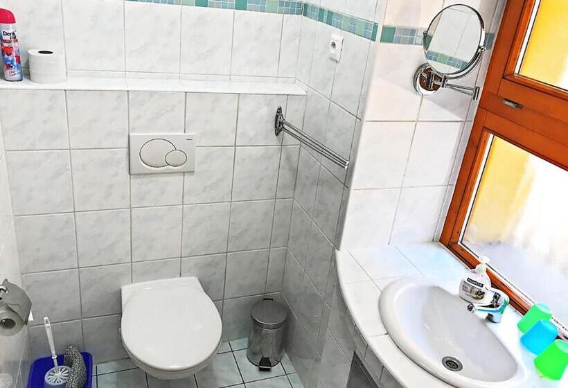 پانسیون Penzión Pod Bránou