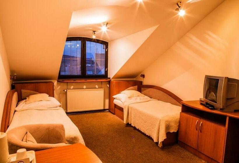 פנסיון Penzión Pod Hradom