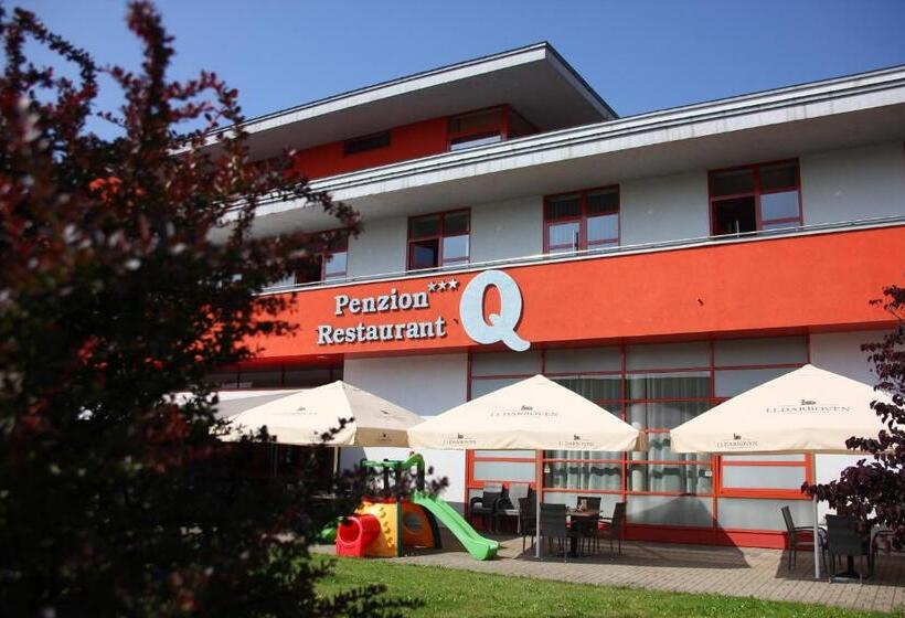 بنسيون Penziónq