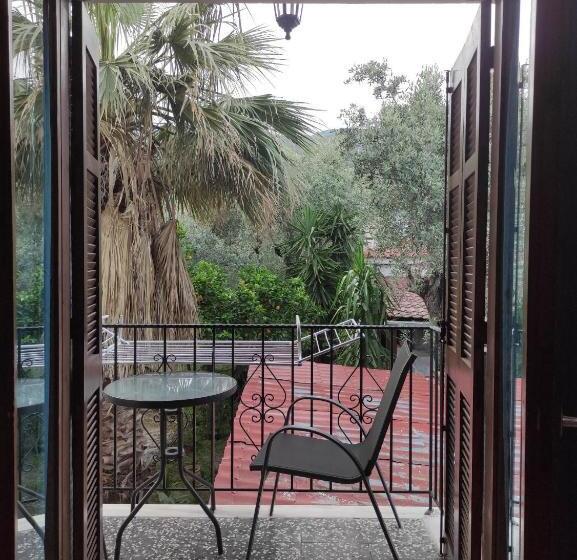 پانسیون Poseidon Rooms