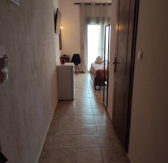 ペンション Poseidon Rooms