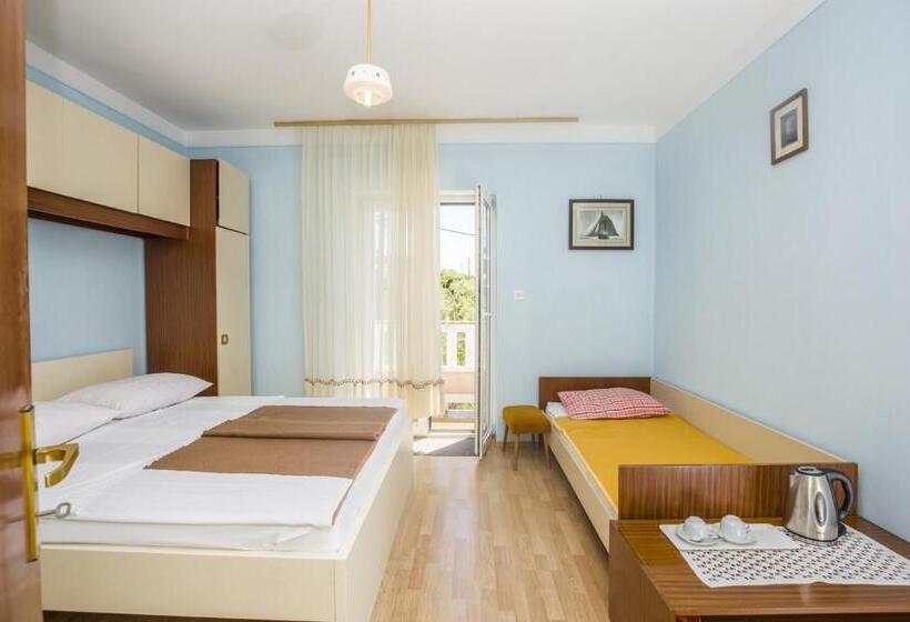 Пансион Rooms Anđela