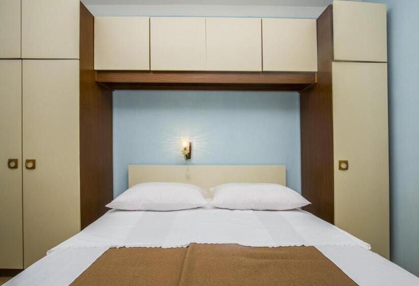 Пансион Rooms Anđela