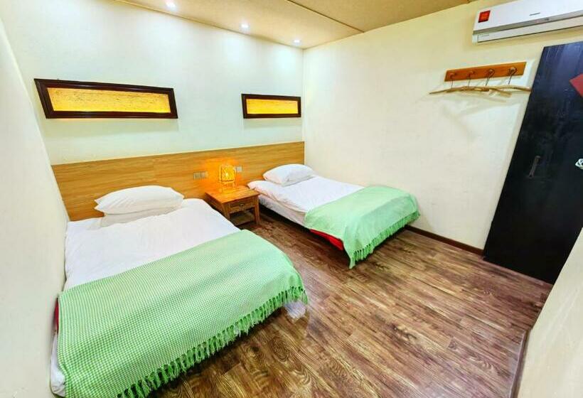 Pensionat Tulou Fuyulou Changdi Inn