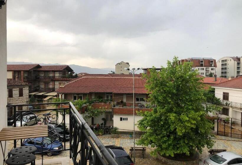 פנסיון Vila Ilo