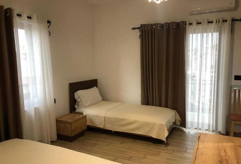 פנסיון Vila Ilo