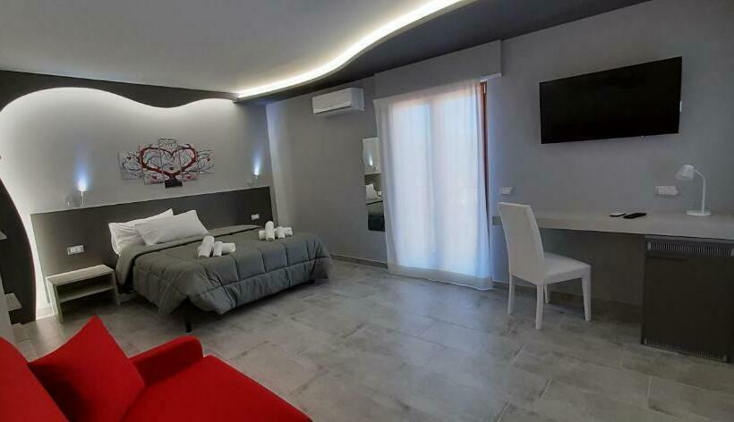 مبيت وإفطار Donjon Suite Centro Storico