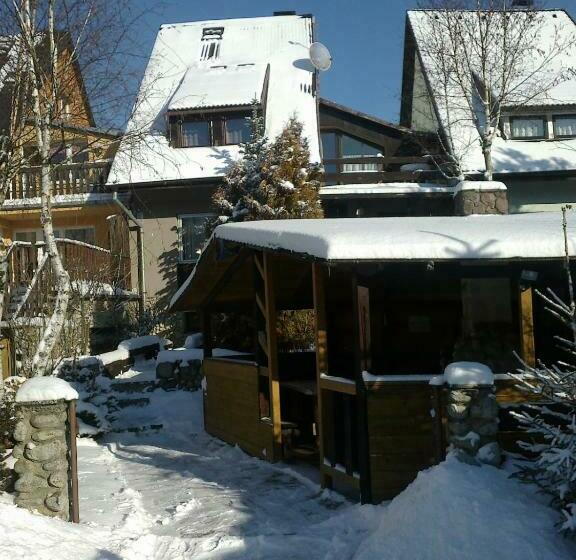 مبيت وإفطار Penzión Skitour