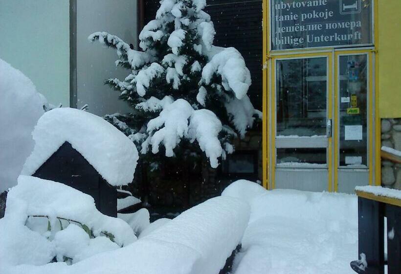 مبيت وإفطار Penzión Skitour