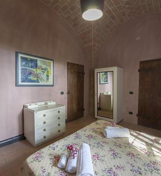فندق Agriturismo Pieve De Pitti