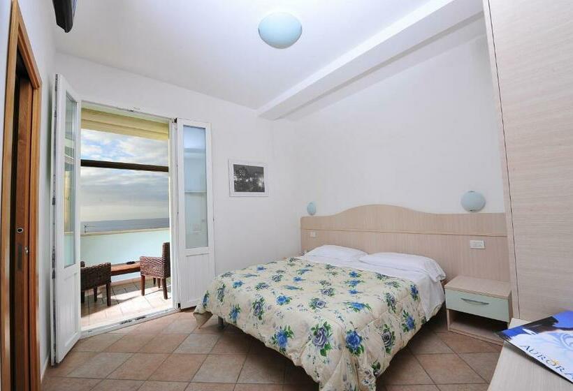 בית מלון כפרי Aurora