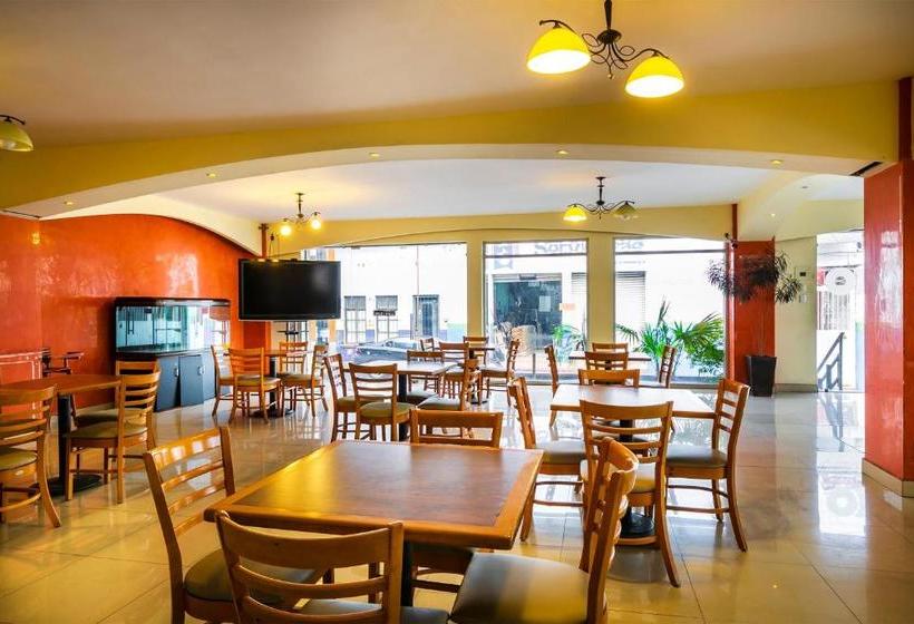 Отель Capital O Continental Ii