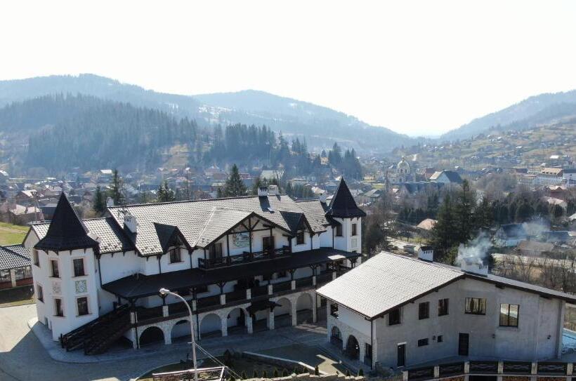 酒店 Complex Dvir Kniazhoiy Korony