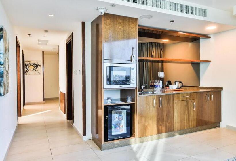 Coral Tower Hotel By Hansa