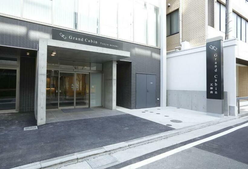Капсульный Oтель Grand Cabin Tenjin Minami