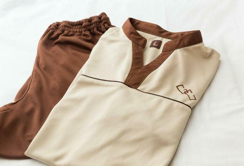 Капсульный Oтель Grand Cabin Tenjin Minami