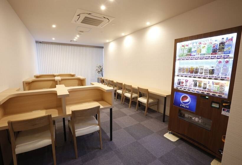 Капсульный Oтель Grand Cabin Tenjin Minami