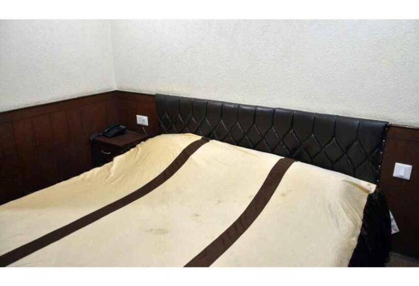 בית מלון כפרי Excellent Stay At Mall