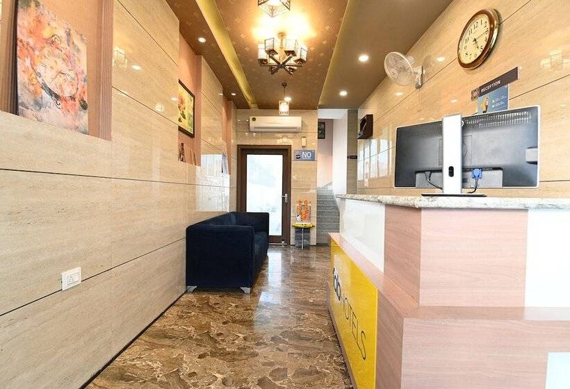 Fabhotel 7th Crossing Malviya Nagar