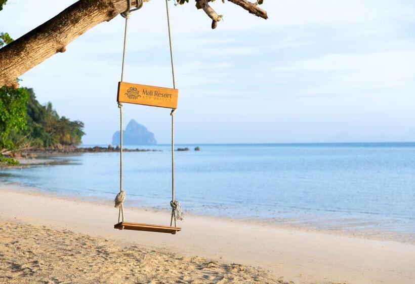 בית מלון כפרי Mali Kradan