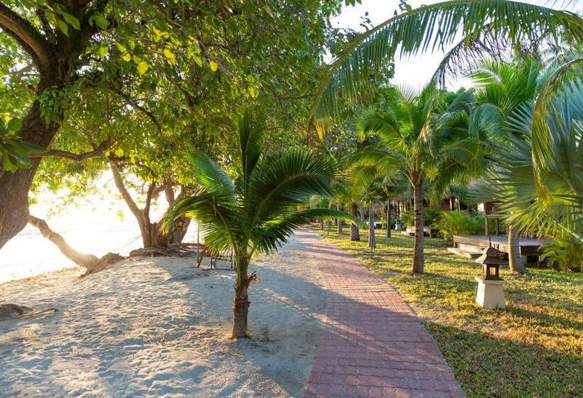 בית מלון כפרי Mali Kradan