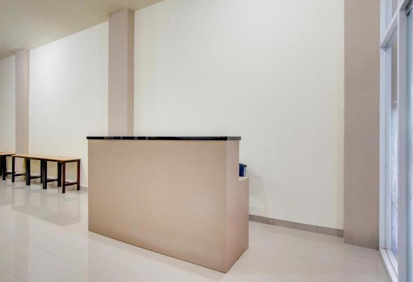 酒店 Oyo 1035 Patal Residence