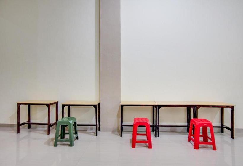 酒店 Oyo 1035 Patal Residence