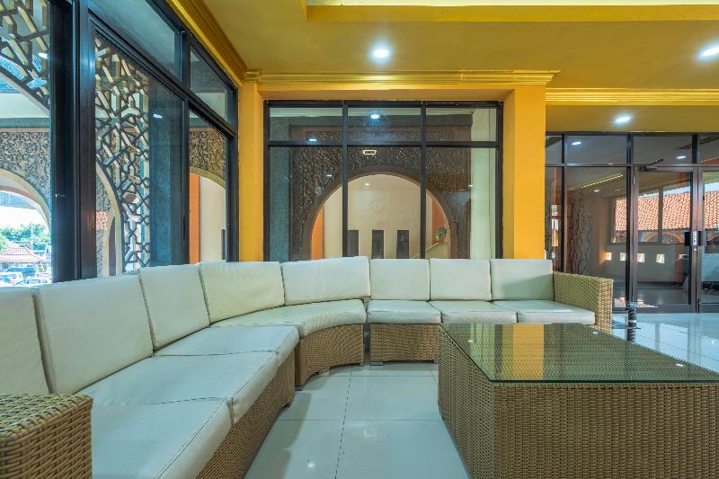 Отель Oyo 2132 Pondok Avicenna