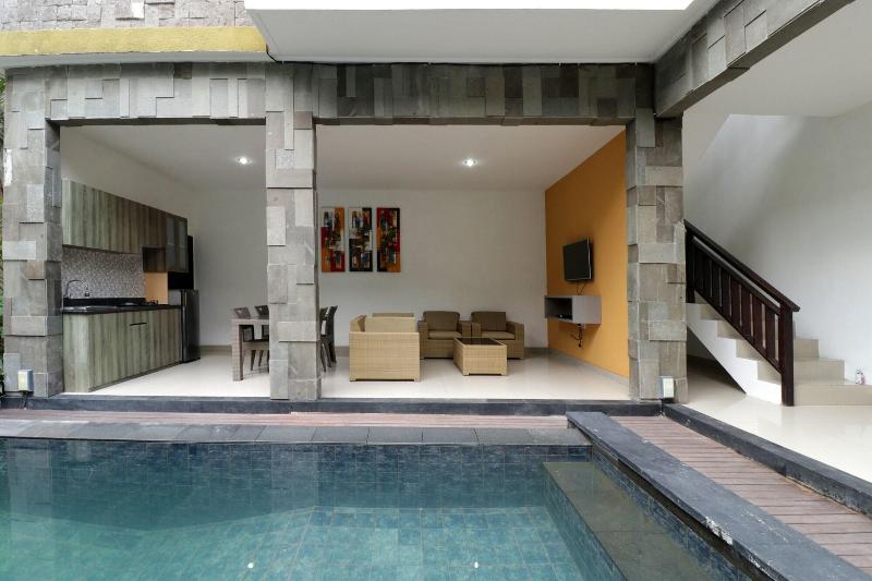 호텔 Oyo 2693 The Ulun Kubu 4