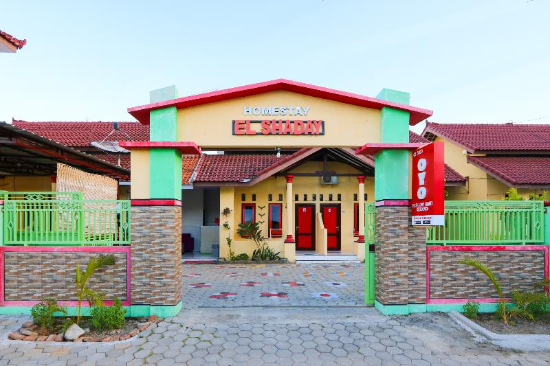 בית מלון כפרי Oyo 3100 El Shaday Family Residence