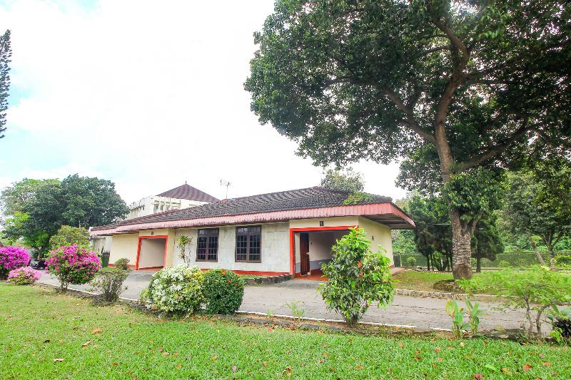 Отель Oyo 3180 Rian Cottage