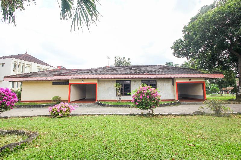 Отель Oyo 3180 Rian Cottage