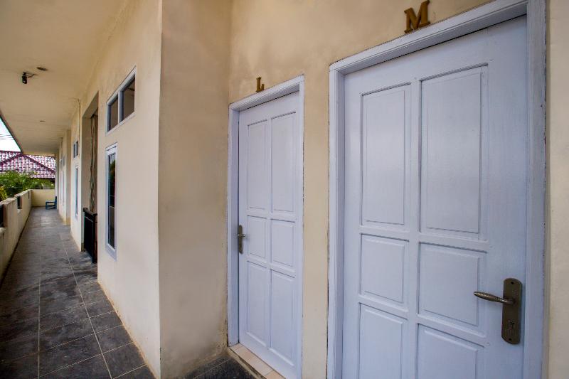 فندق Oyo 3249 Wijaya Kusuma Residence