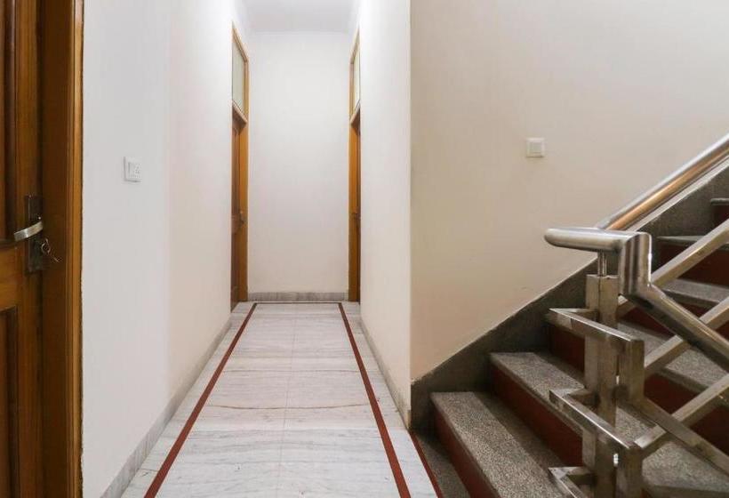 בית מלון כפרי Oyo 67668  Laxmi Palace